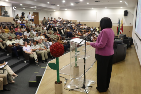 Workshop apresenta programa Bahia. Estado Voluntário para 19 bases comunitárias