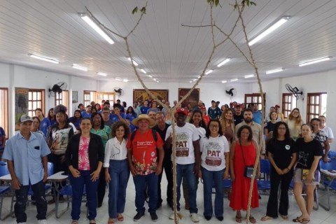 Seminário reúne setor produtivo e instituições para fortalecer a mandiocultura no Extremo Sul da Bahia