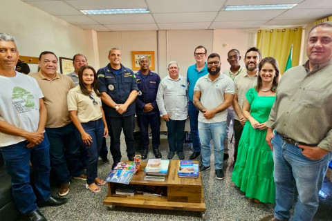 Alcobaça articula parceria com a Marinha para impulsionar turismo náutico e reforçar segurança no litoral
