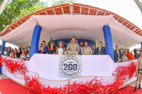 Prefeitura de Teixeira de Freitas parabeniza os 200 anos da Polícia Militar da Bahia