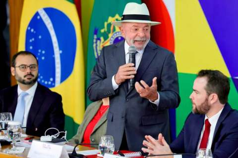 Governo lança nova versão do Desenrola Brasil para facilitar renegociação de dívidas