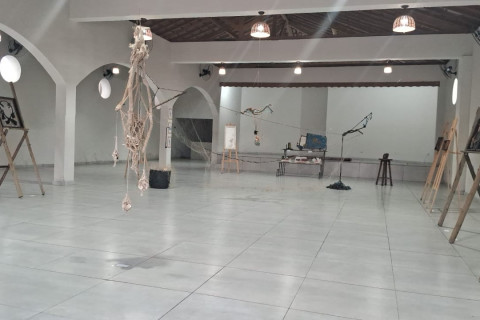 Exposição “Novelos” homenageia a tradição pesqueira de Alcobaça e marca reabertura da Casa da Cultura