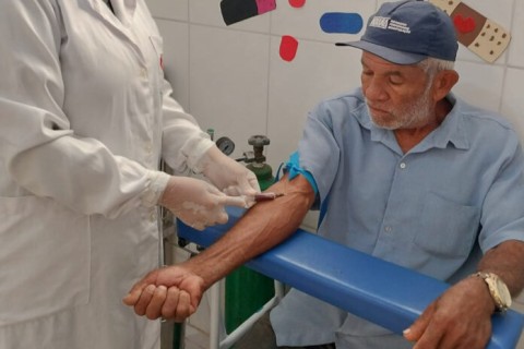 Alcobaça está realizando coleta de sangue nas unidades de saúde